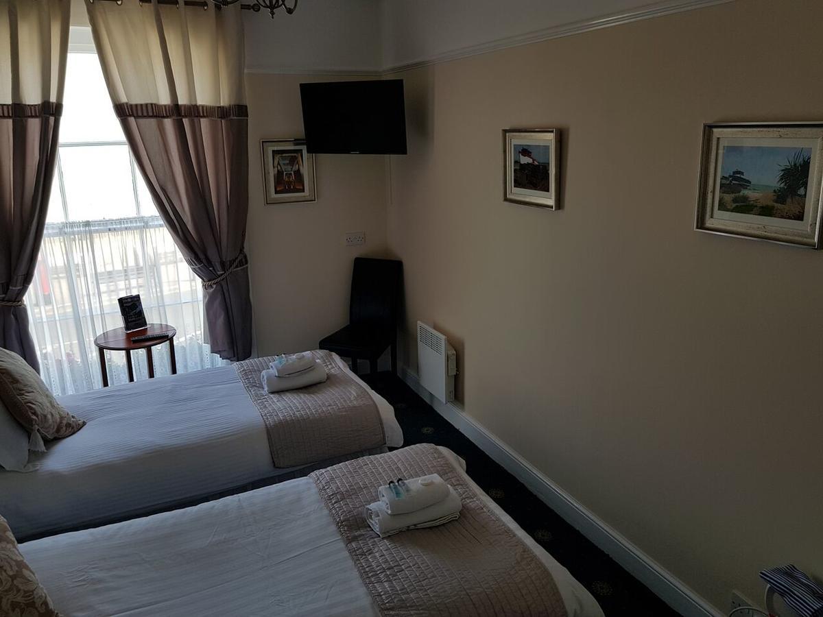 Waterfront Hotel Deal Eksteriør bilde